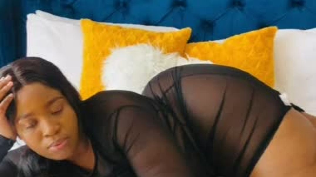 ⁣Sunaythick:  Steamy Blowjob and Hot Fuck with My Boyfriend